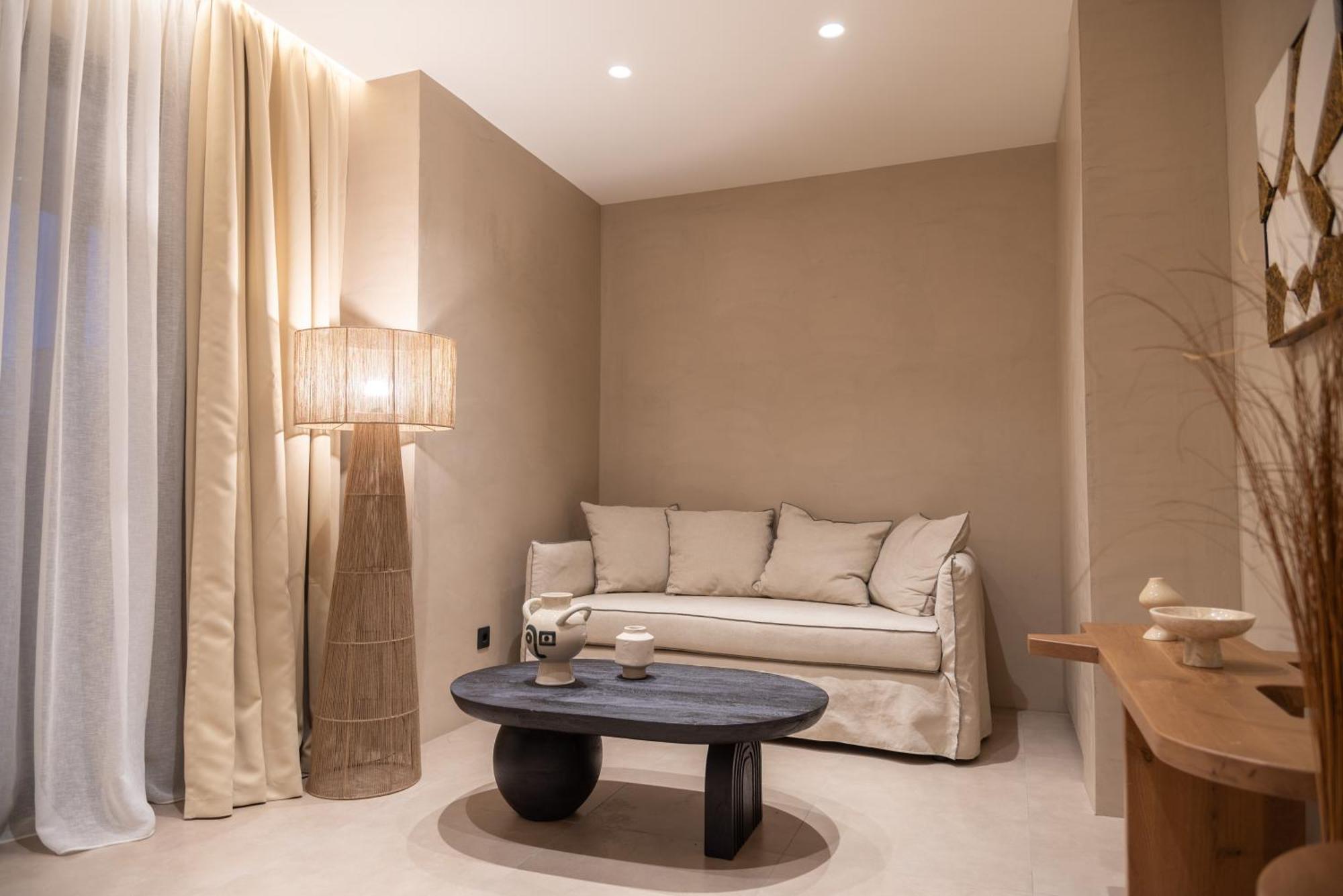 Appartamento Geraniou Boutique Spot Atene Esterno foto