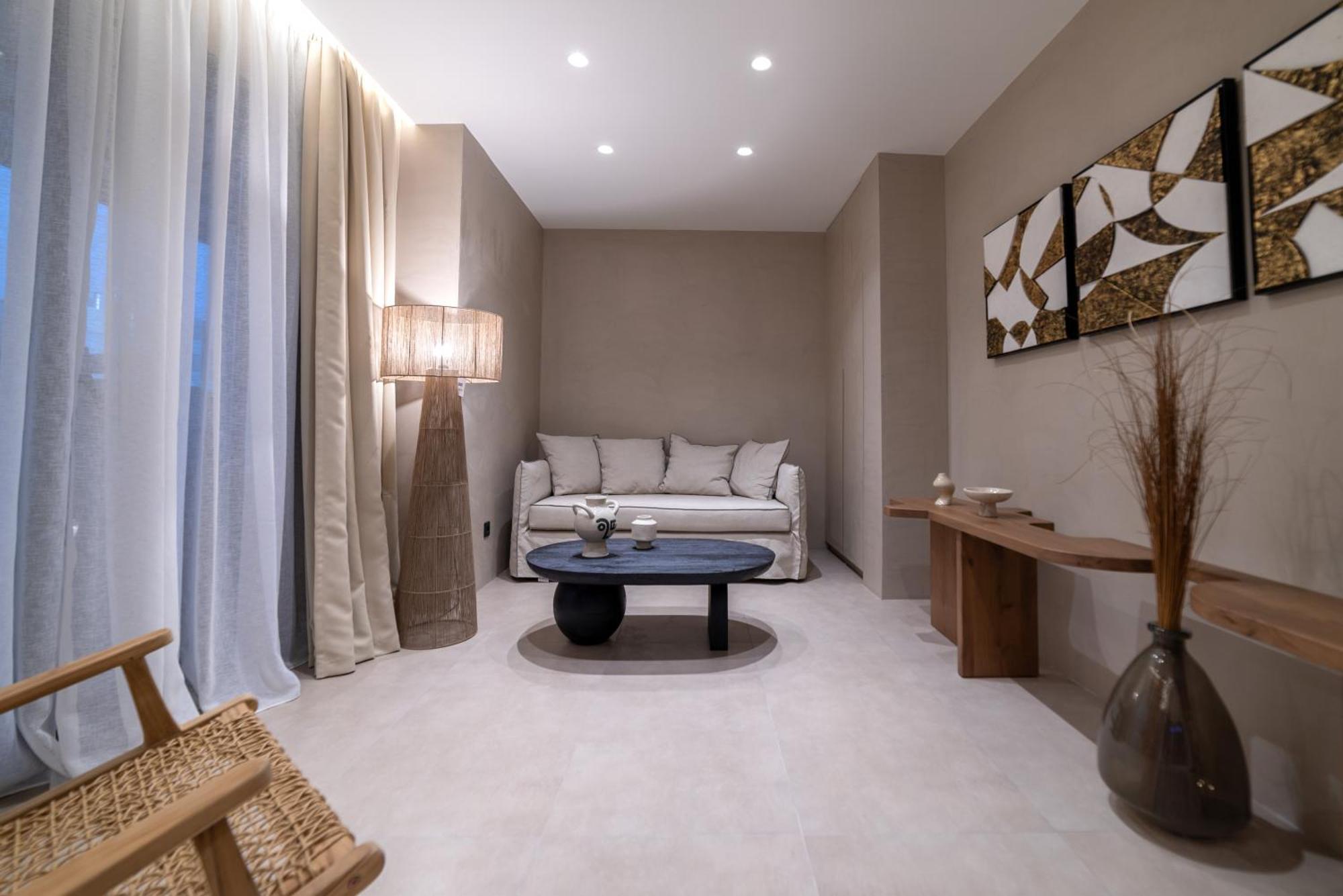 Appartamento Geraniou Boutique Spot Atene Esterno foto